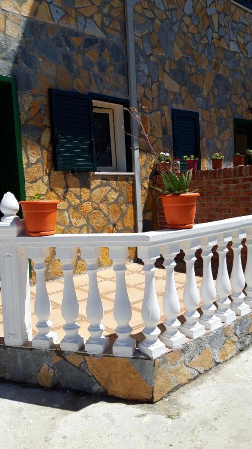 Villa Fredi Orikum Dış mekan fotoğraf